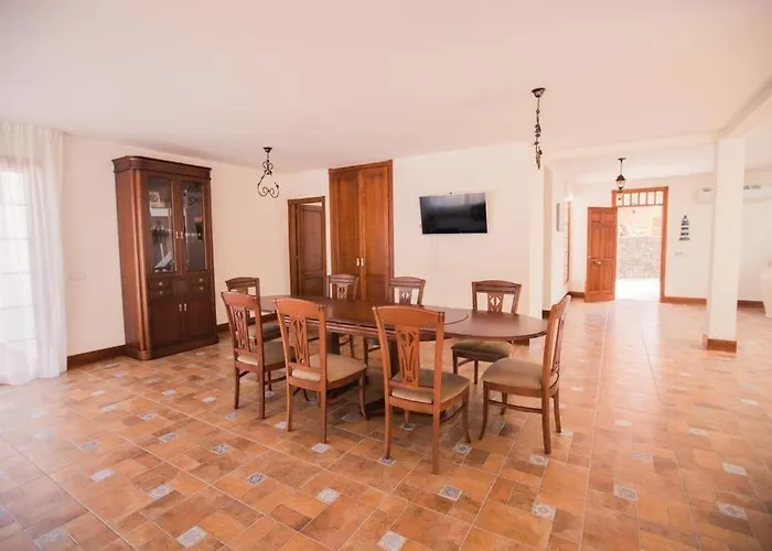 Вилла Luxury First Line Плая-де-лас-Америкас