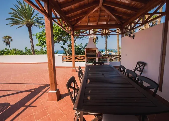 Luxury First Line Вилла