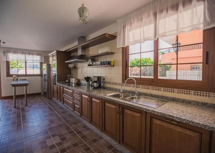 Luxury First Line * Playa de las Americas (Tenerife)